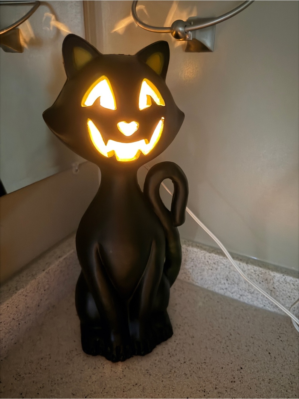 Halloween Black Cat Blow Mold Light Up 17.5” Smiling Cat Decor